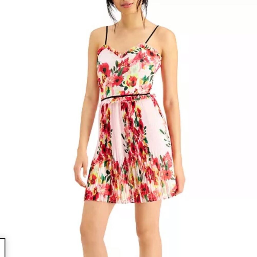 NWT Foxiedox Pink Floral Pleated Dress Size Medium
